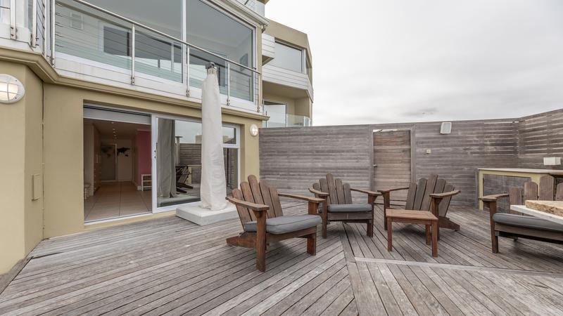 To Let 3 Bedroom Property for Rent in Van Riebeeckstrand Western Cape